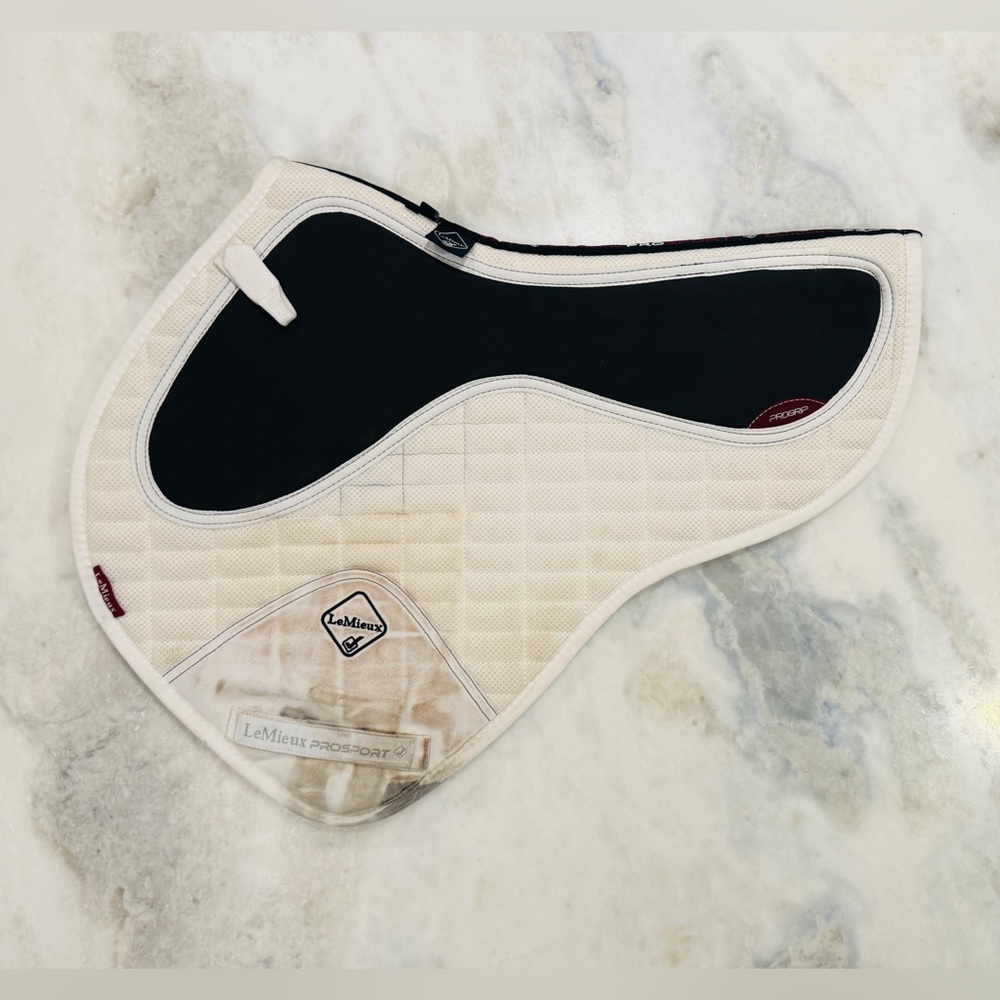 RARE! LeMieux ProSport ProGrip Saddle Pad Large CC Anti-Slip Shock Absorb
